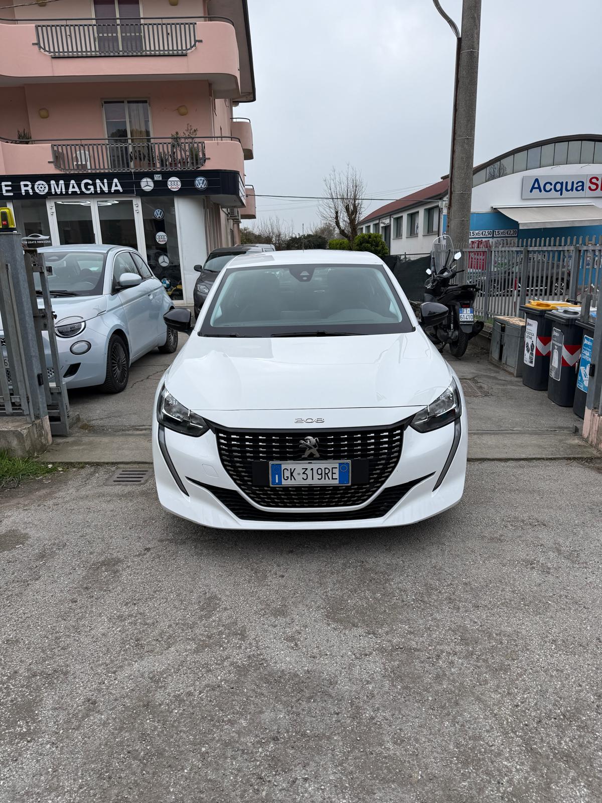 Peugeot 208