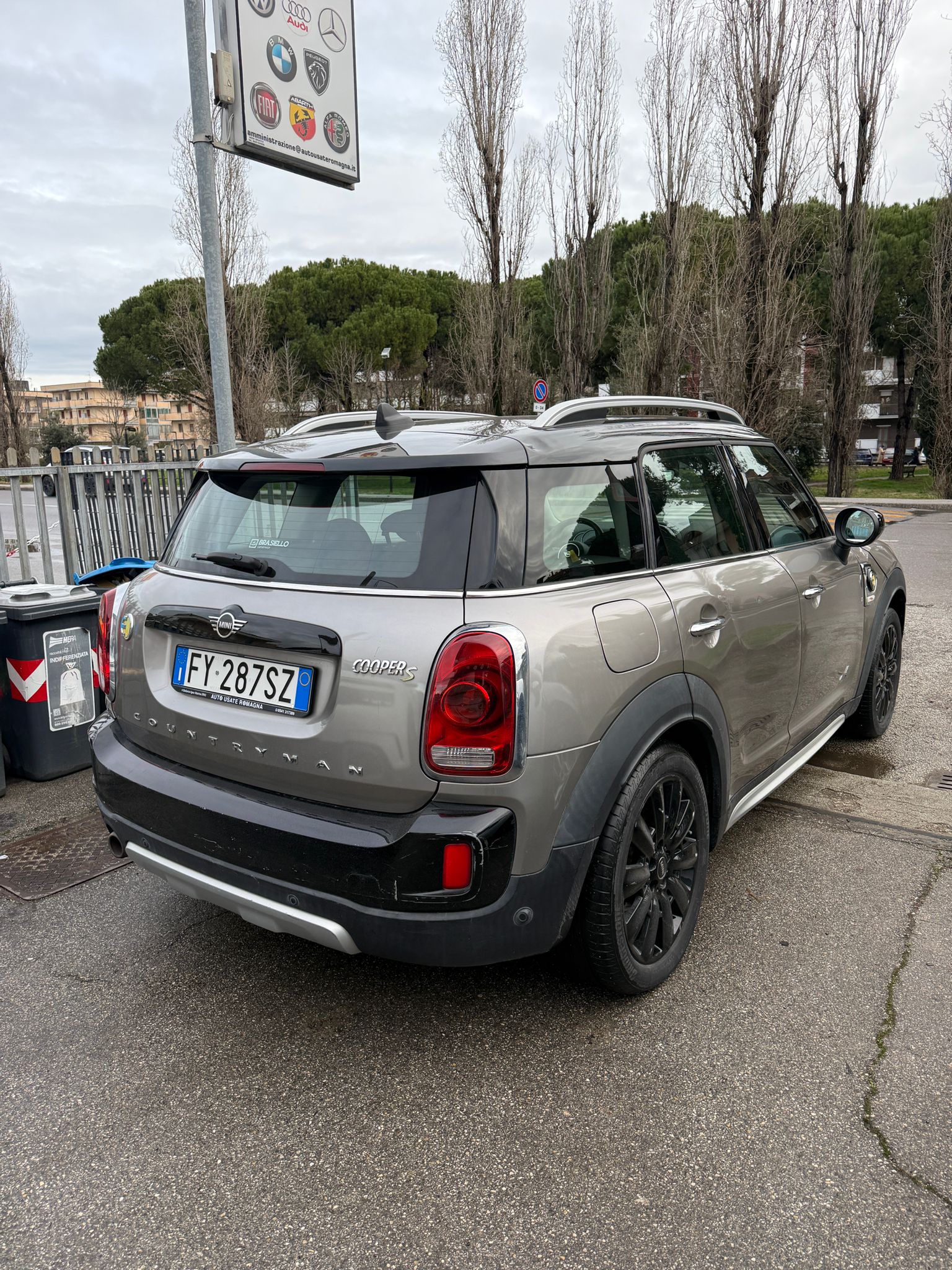 MINI Cooper SE Countryman - immagine 6